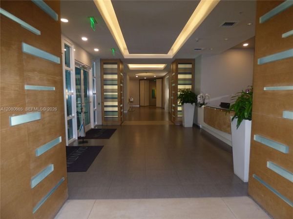 1900 N Bayshore Dr , Unit 2905, Miami, FL 33132