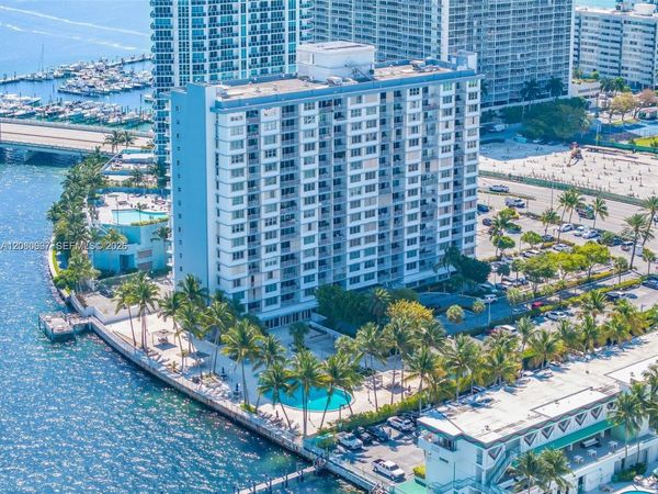 1865 79th St Cswy , Unit 14D, North Bay Village, FL 33141
