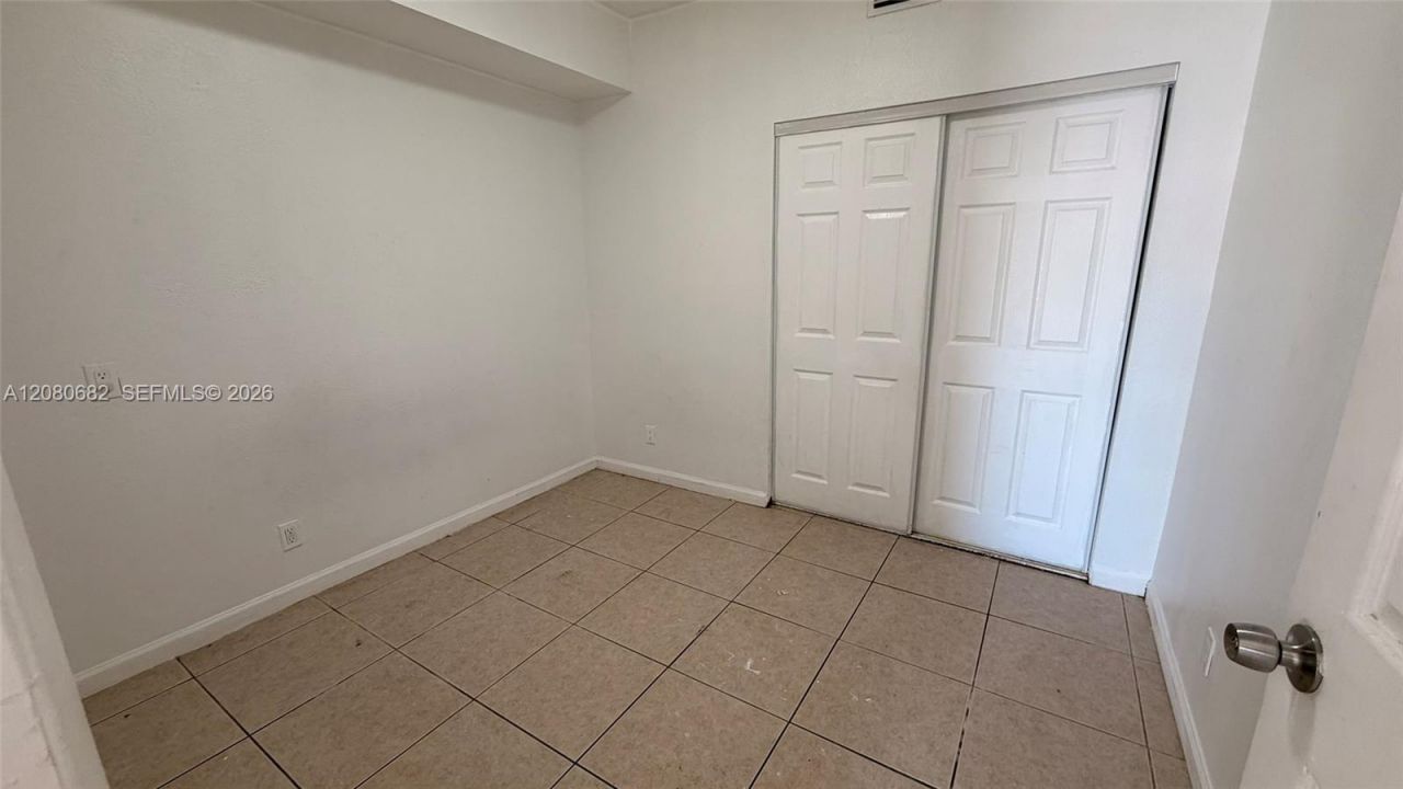 640 SW 9th Court, Unit 02, Pompano Beach, FL 33060 Photo