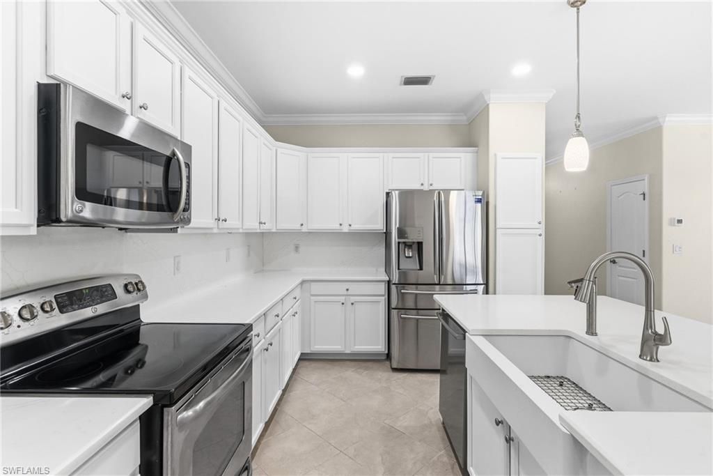 11068 Cherry Laurel Dr E, Fort Myers, FL 33912 Photo
