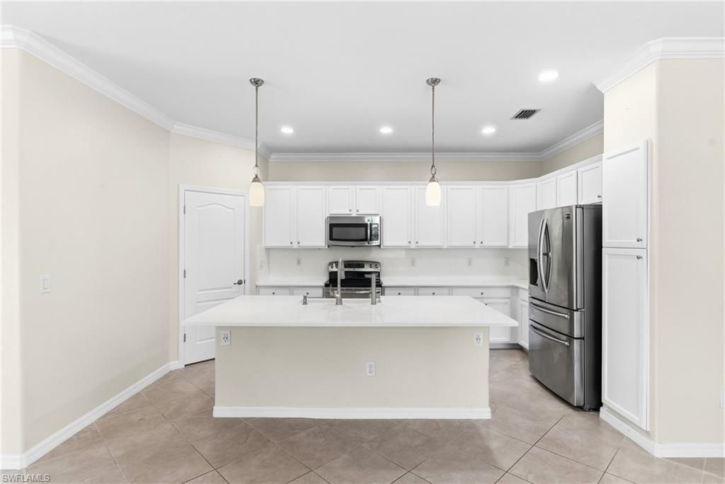 11068 Cherry Laurel Dr E, Fort Myers, FL 33912 Photo