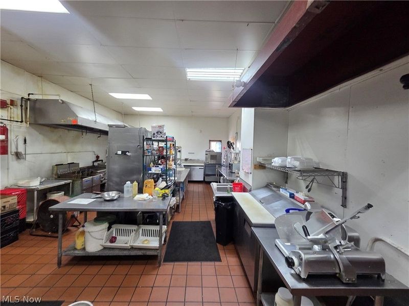 1080 E 260th Street, Euclid, OH 44132 Photo 25