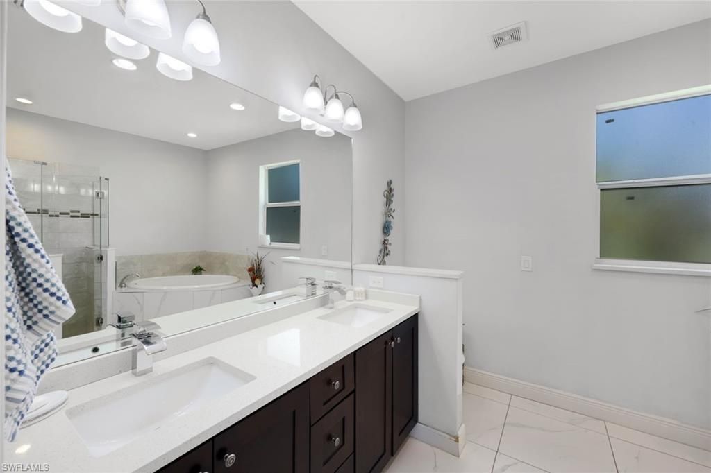 543 20th St Se, Naples, FL 34117 Photo