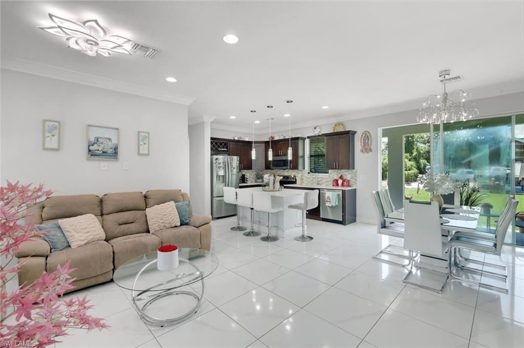 543 20th St Se, Naples, FL 34117 Photo