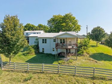 1340 Roe Wafford Road, Marion, KY 42064