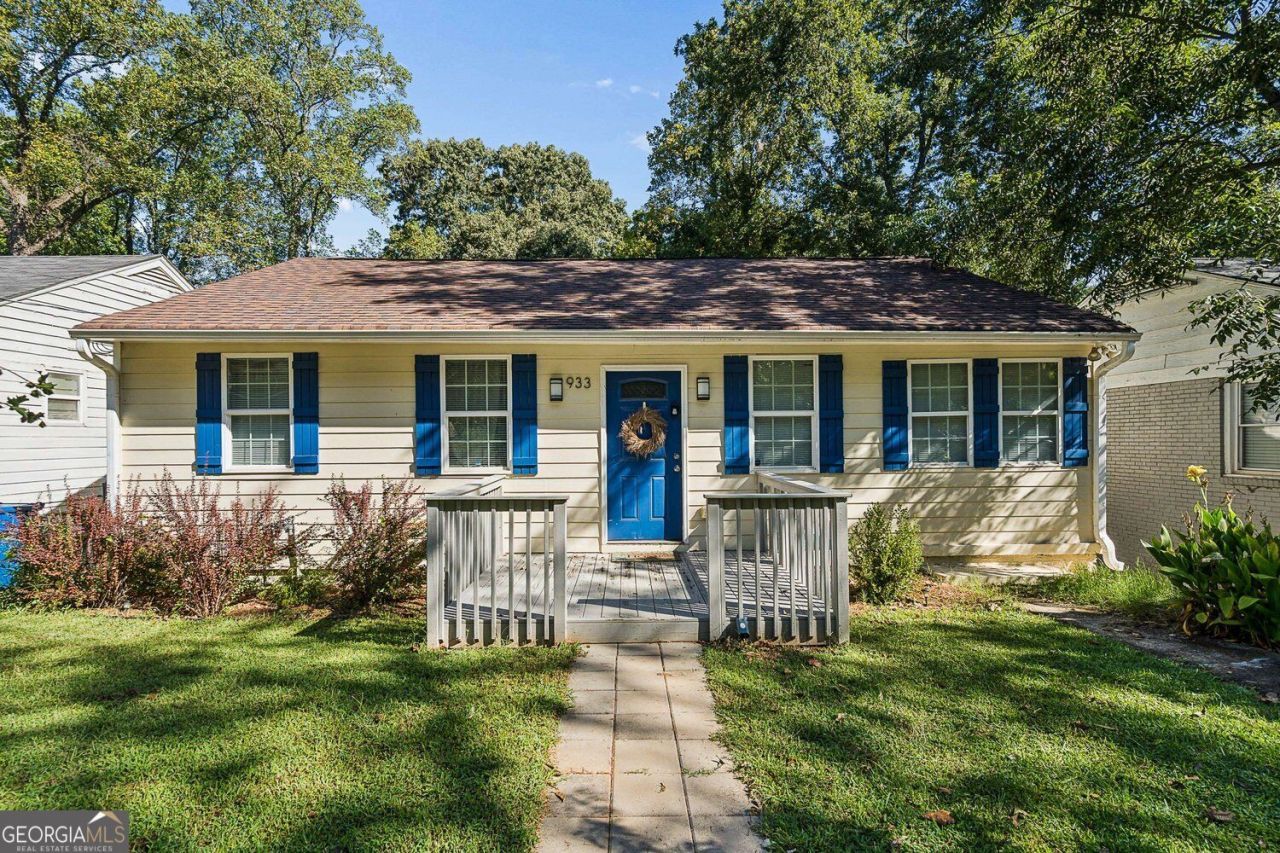 933 Byron Drive Sw, Atlanta, GA 30310 Main Photo