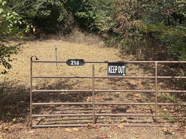 216 Polk Road 95 , Mena, AR 71953