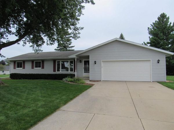 2781 TULIP COURT, Green Bay, WI 54313