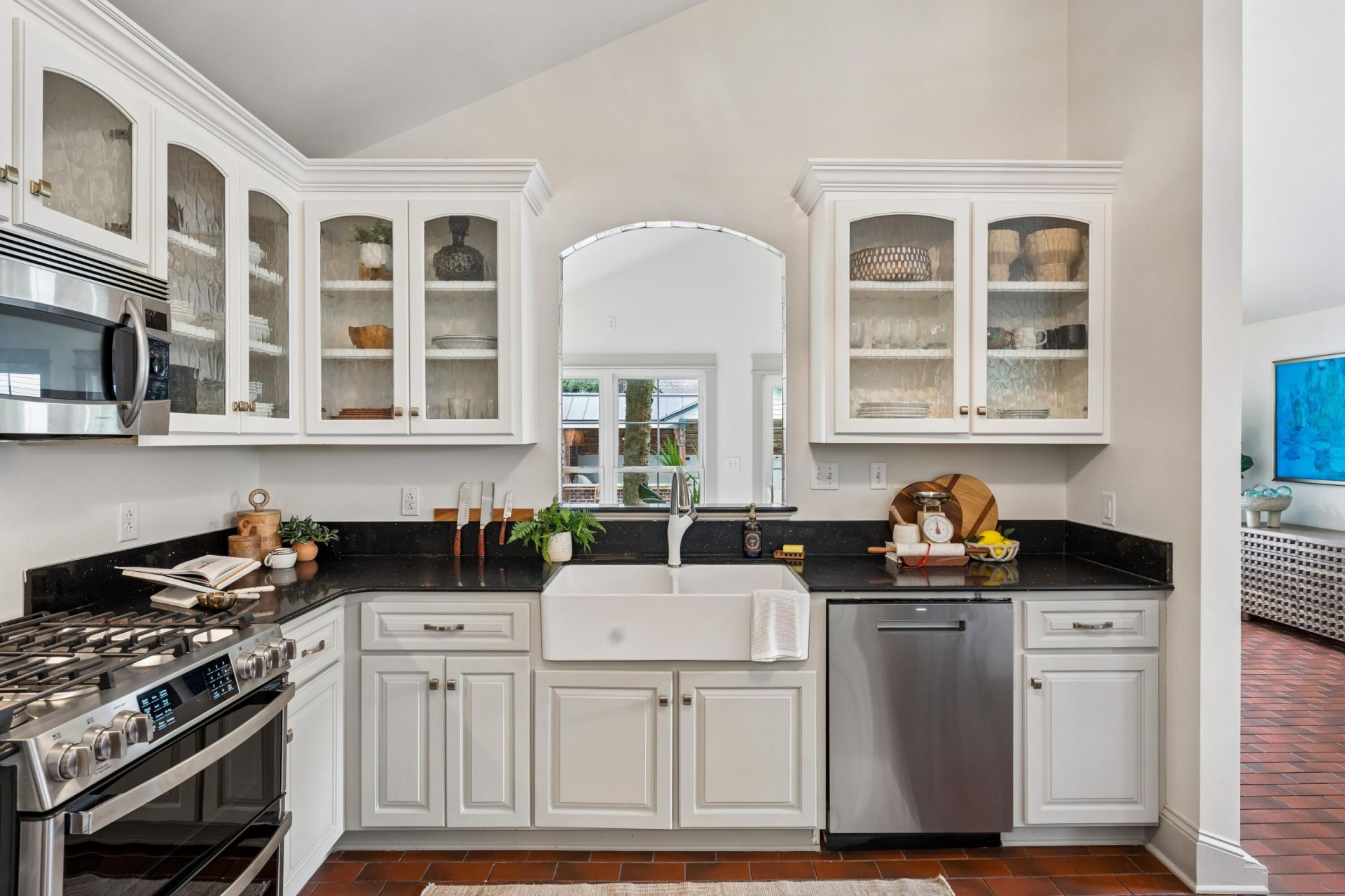 2164 Medway Road Photo 14