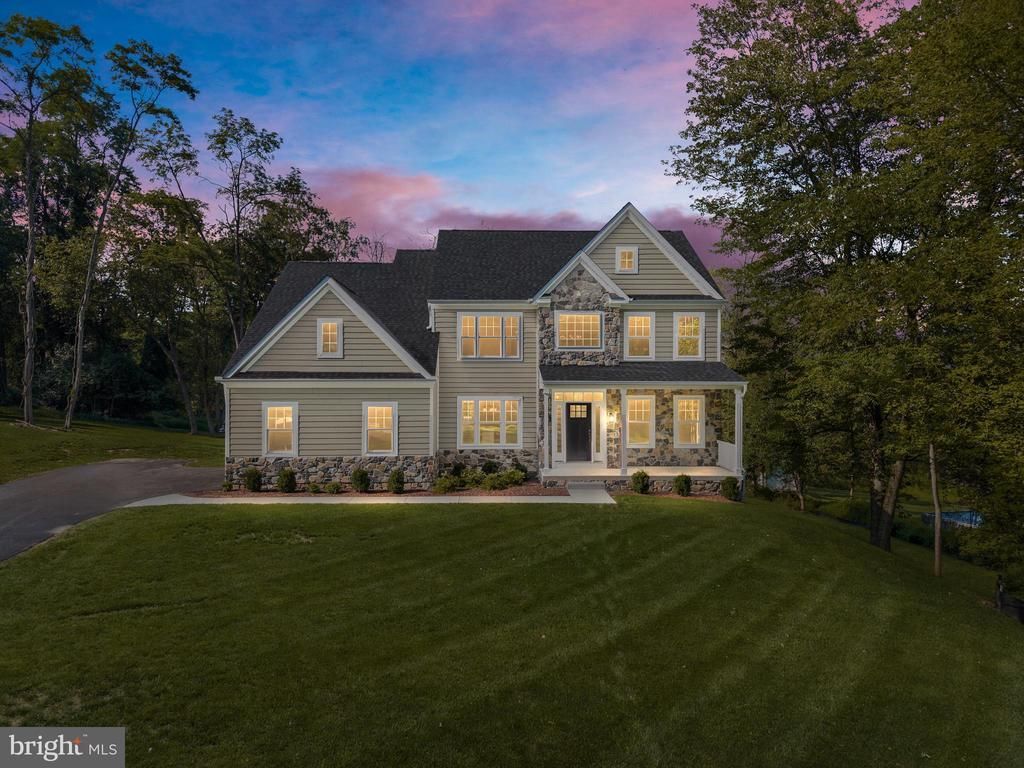 1935 GARDEN STATION ROAD , AVONDALE, PA 19311