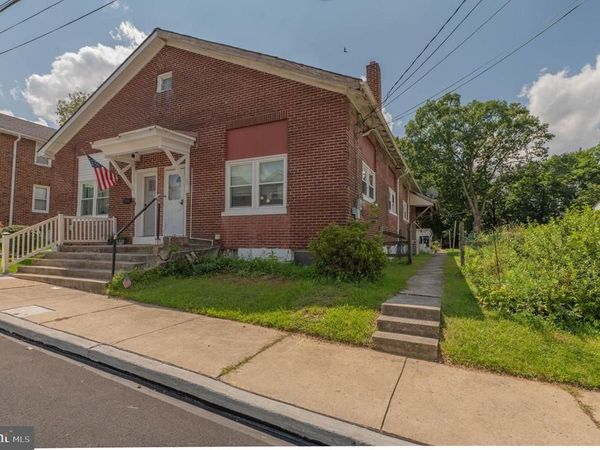 310 S 6TH STREET , EMMAUS, PA 18049