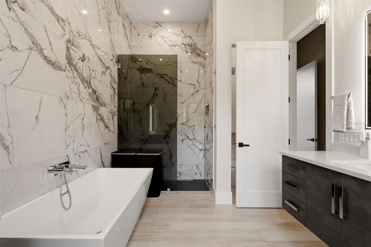 2462 Missara Lane, Sarasota, FL 34231 Photo