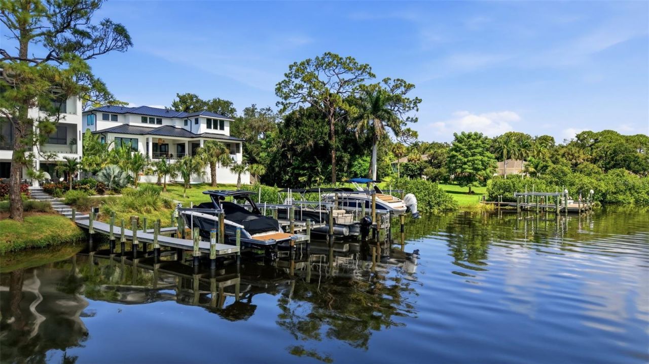 2462 Missara Lane, Sarasota, FL 34231 Photo