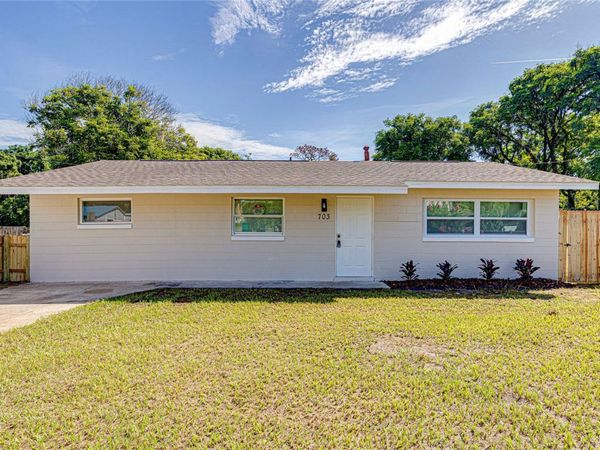 703 S DIXIE AVENUE , FRUITLAND PARK, FL 34731