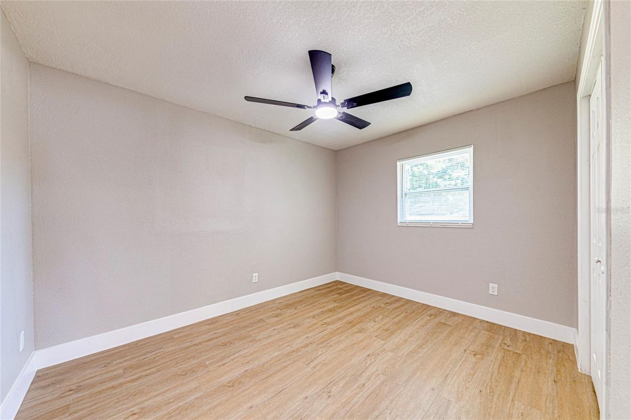 703 S Dixie Avenue , Fruitland Park, FL 34731 Photo