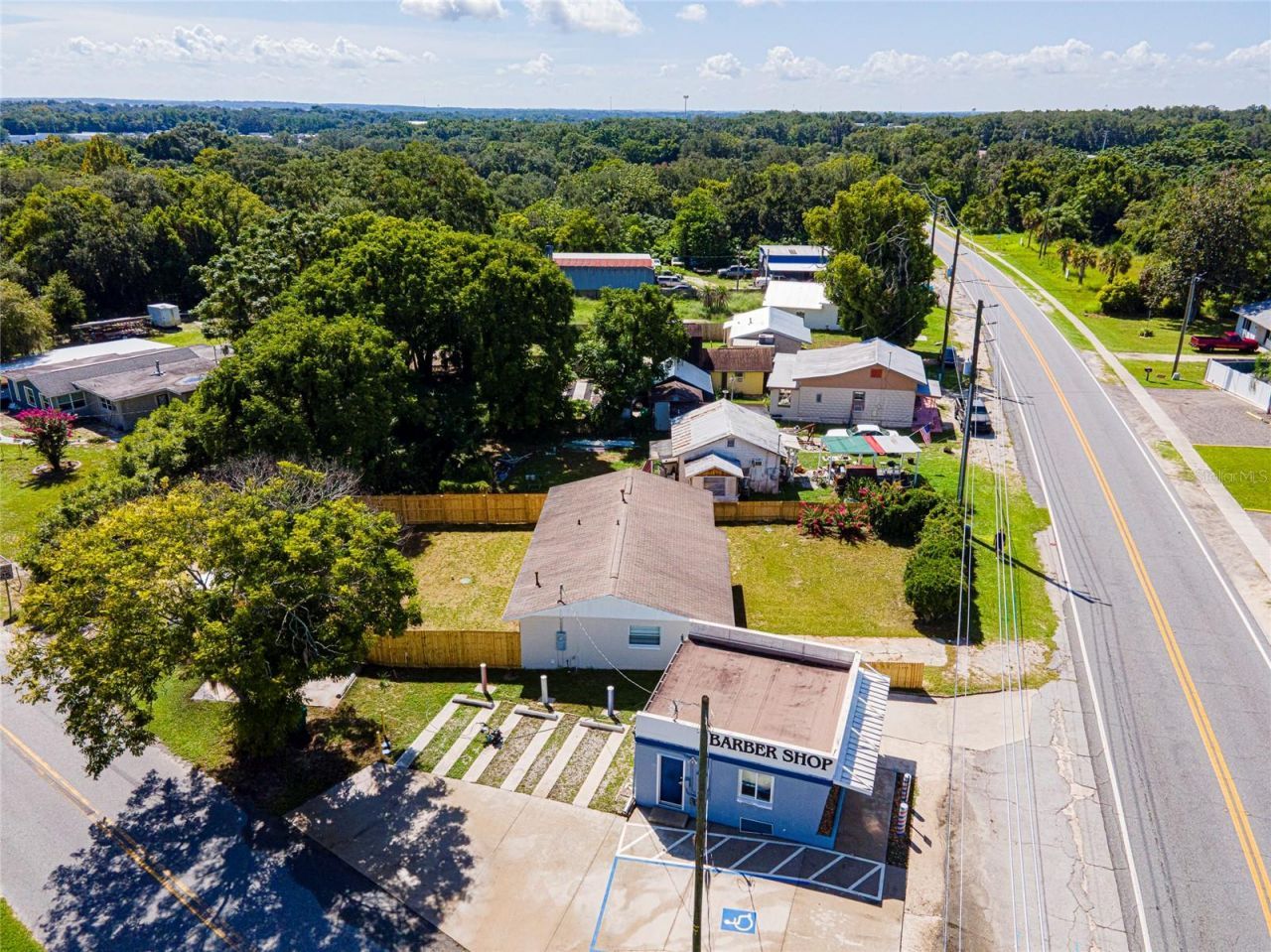 703 S Dixie Avenue , Fruitland Park, FL 34731 Photo
