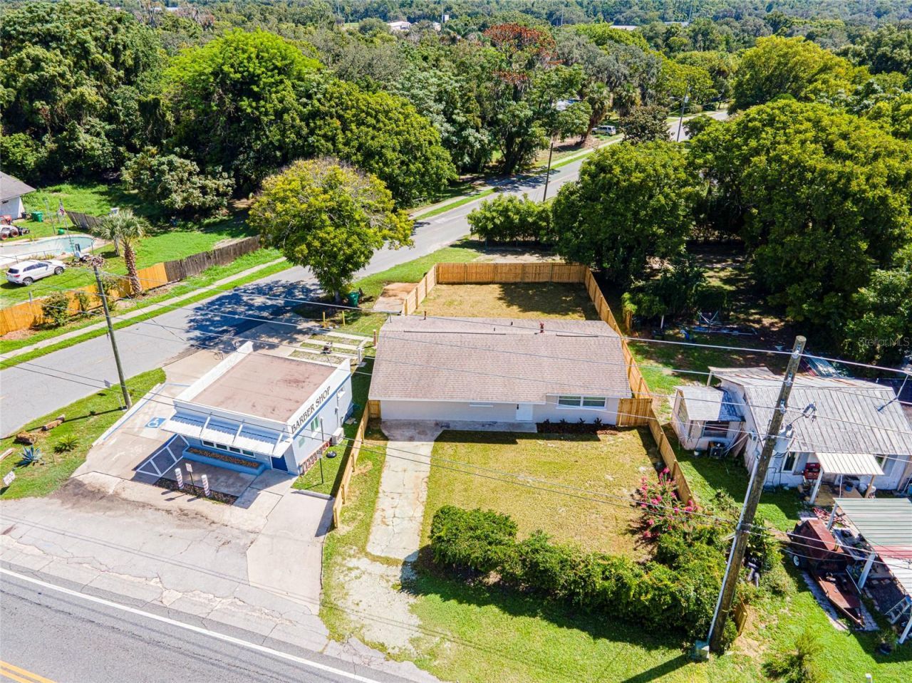 703 S Dixie Avenue , Fruitland Park, FL 34731 Photo