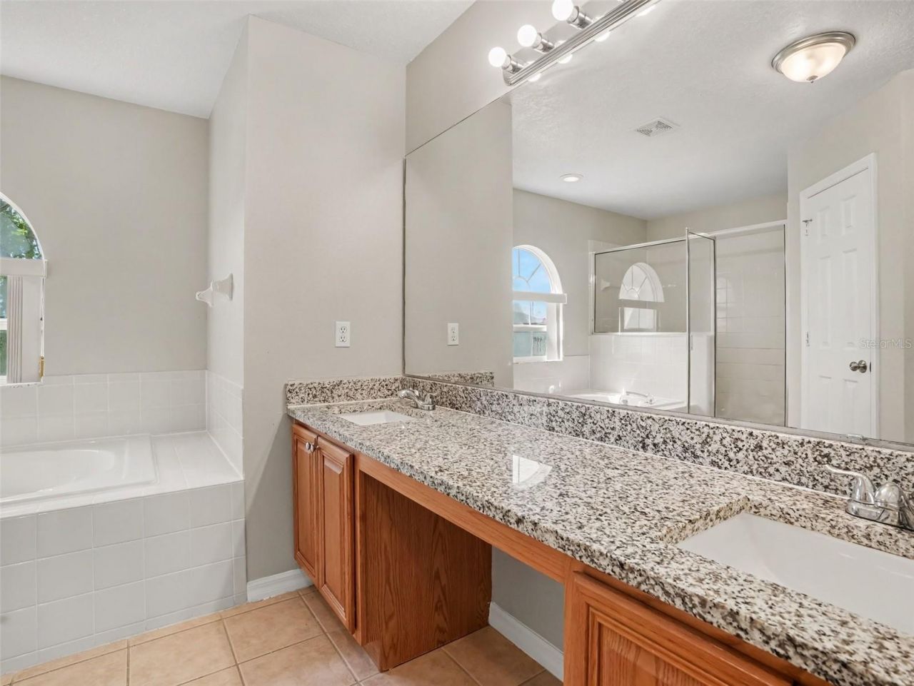 4568 Ficus Tree Road , Kissimmee, FL 34758 Photo