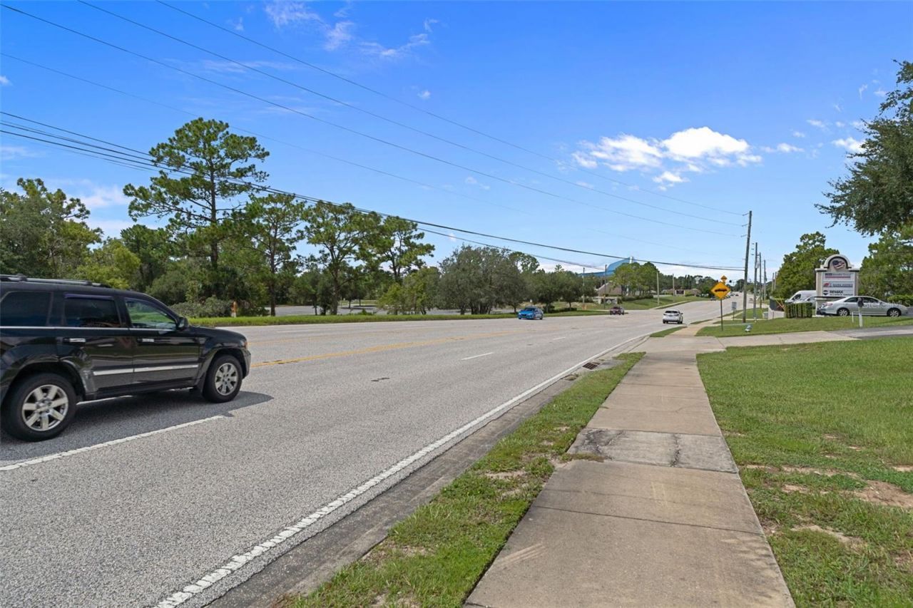 5149 Mariner Boulevard , Spring Hill, FL 34609 Photo