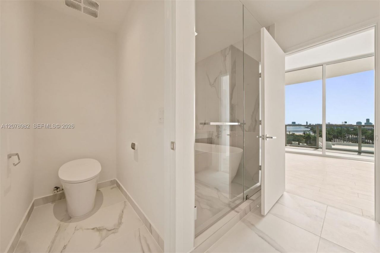 1400 Biscayne Blvd, Unit 505, Miami, FL 33132 Photo