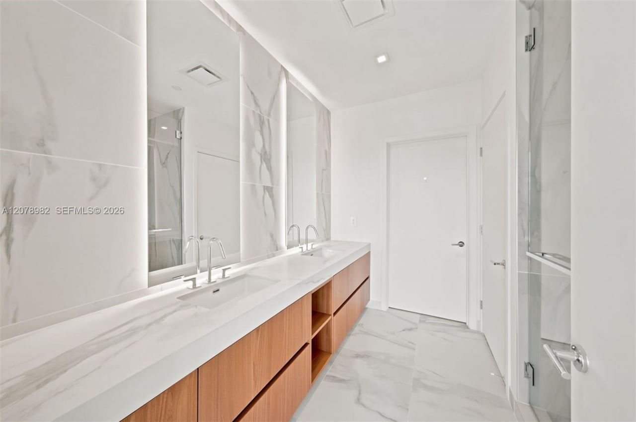 1400 Biscayne Blvd, Unit 505, Miami, FL 33132 Photo