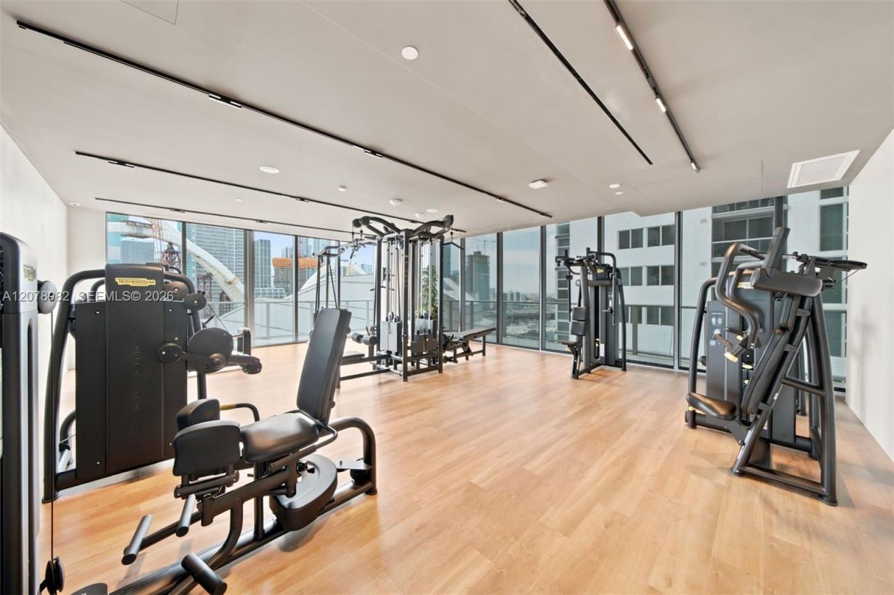1400 Biscayne Blvd, Unit 505, Miami, FL 33132 Photo