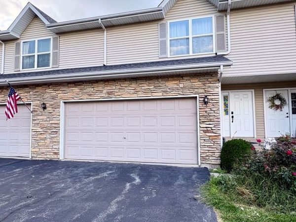 1149 Alexandria Drive , Unit 1149, Sycamore, IL 60178