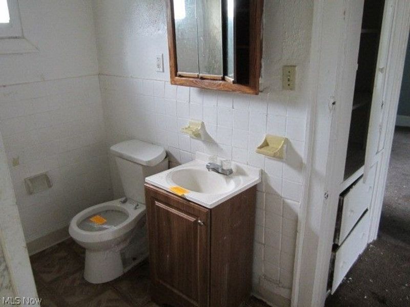 4207 E 146th Street, Cleveland, OH 44128 Photo 12