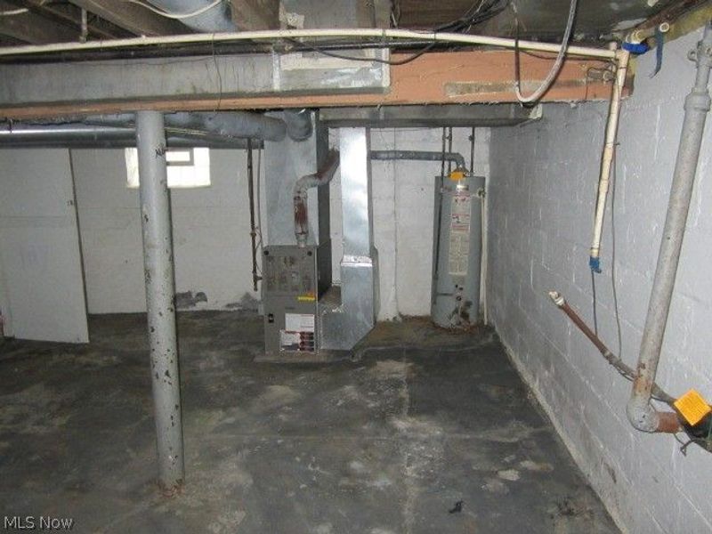 4207 E 146th Street, Cleveland, OH 44128 Photo 17
