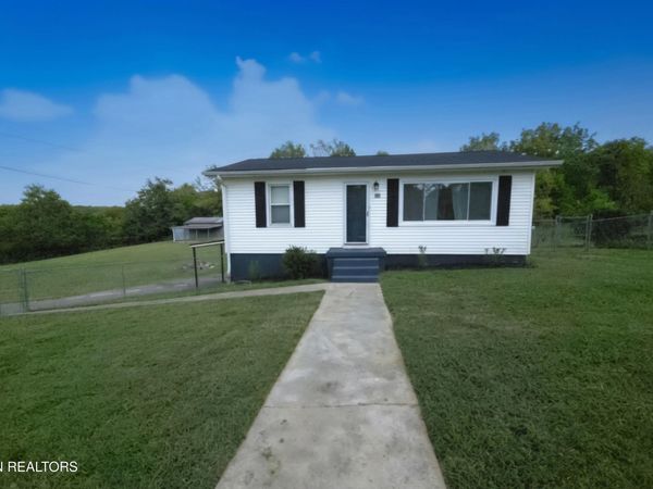 308 Cash Rd, Knoxville, TN 37924