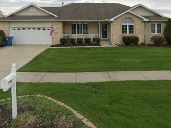 9551 Dover Lane , St. John, IN 46373