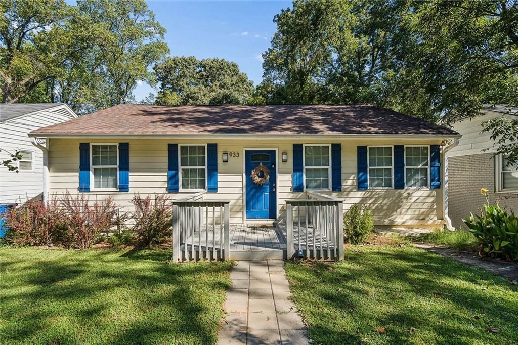 933 Byron Drive Sw, Atlanta, GA 30310 Main Photo