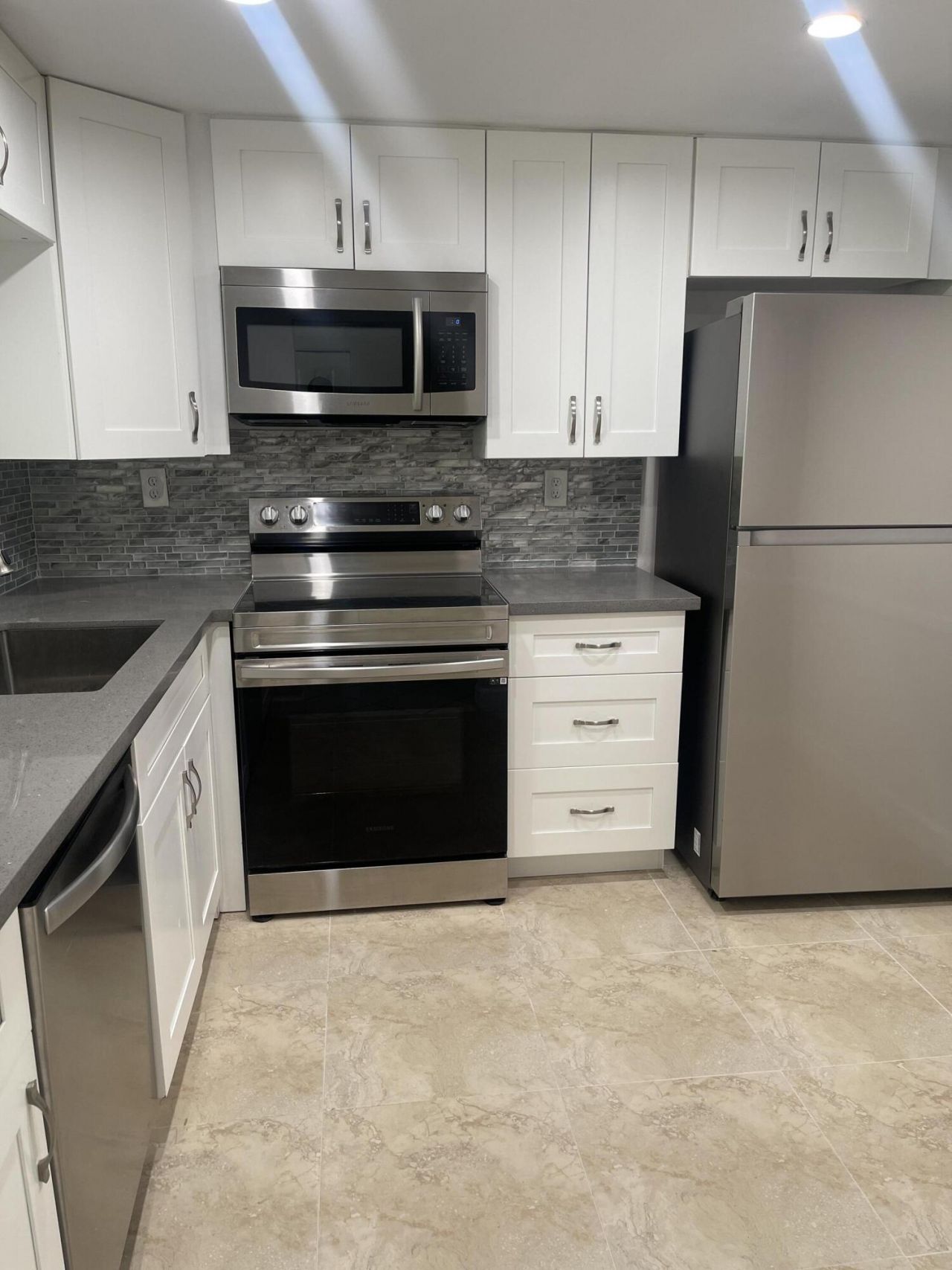 6301 N University Drive, Unit 118, Tamarac, FL 33321 Photo
