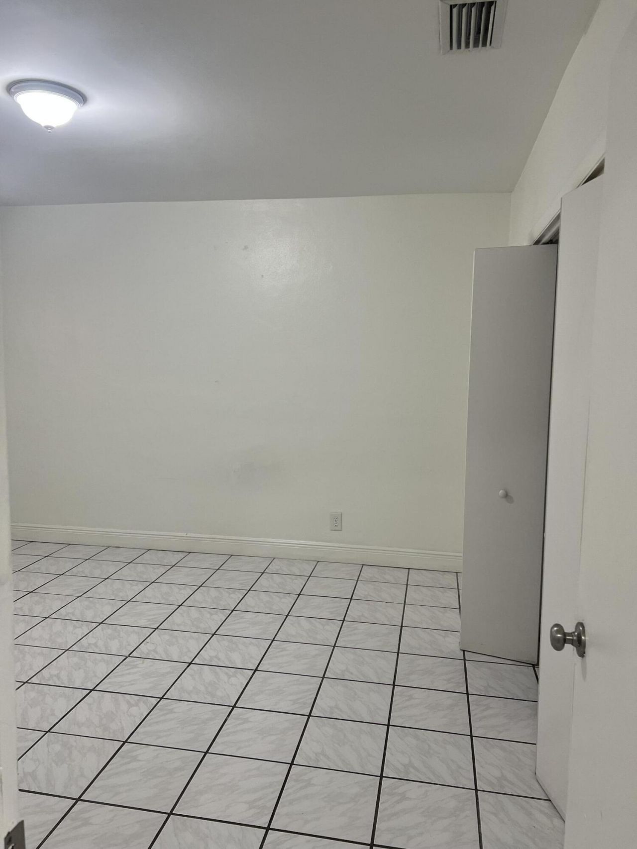 2600 S Ocean Drive, Unit S303, Hollywood, FL 33019 Photo