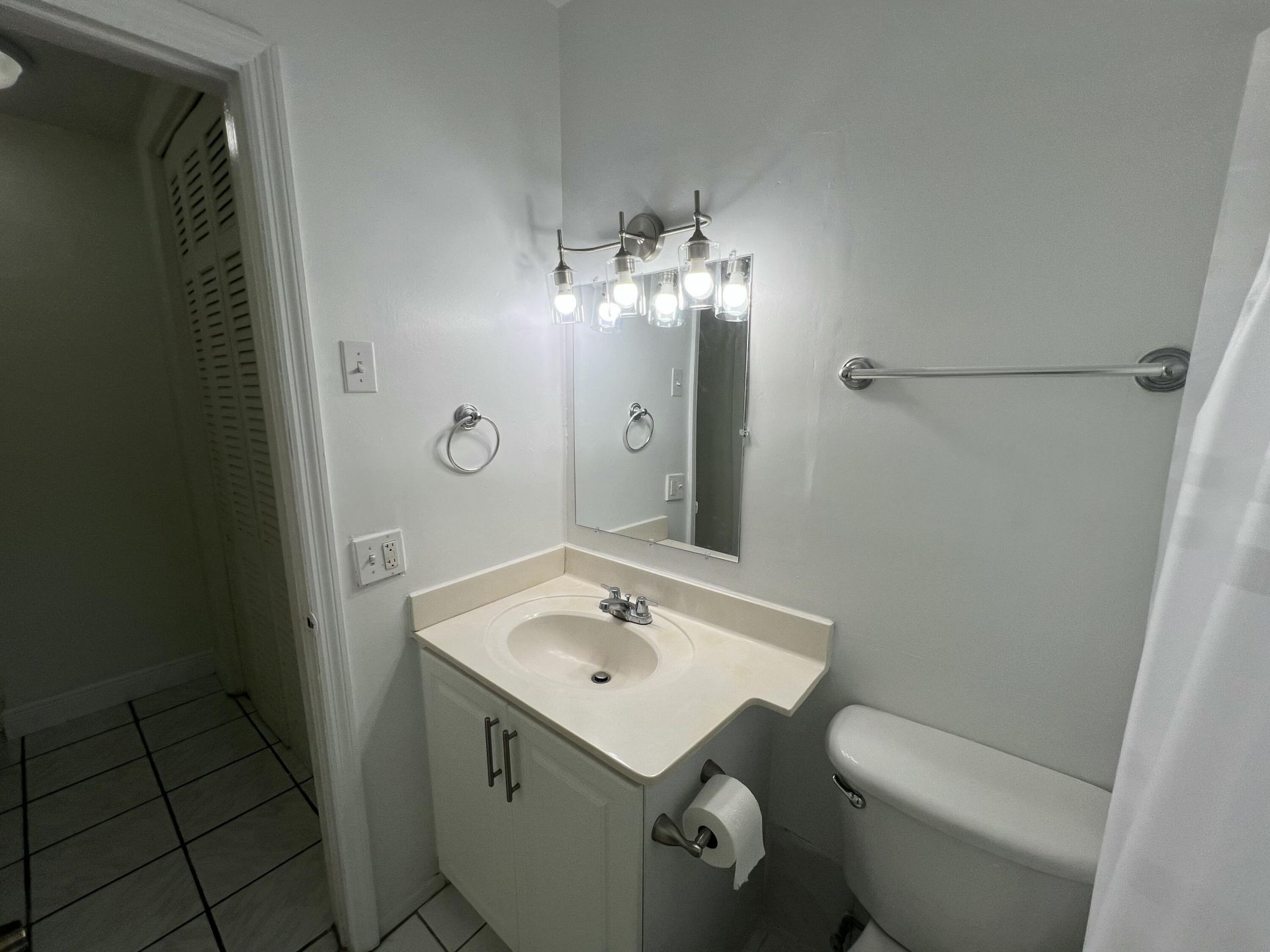 2600 S Ocean Drive, Unit S303, Hollywood, FL 33019 Photo