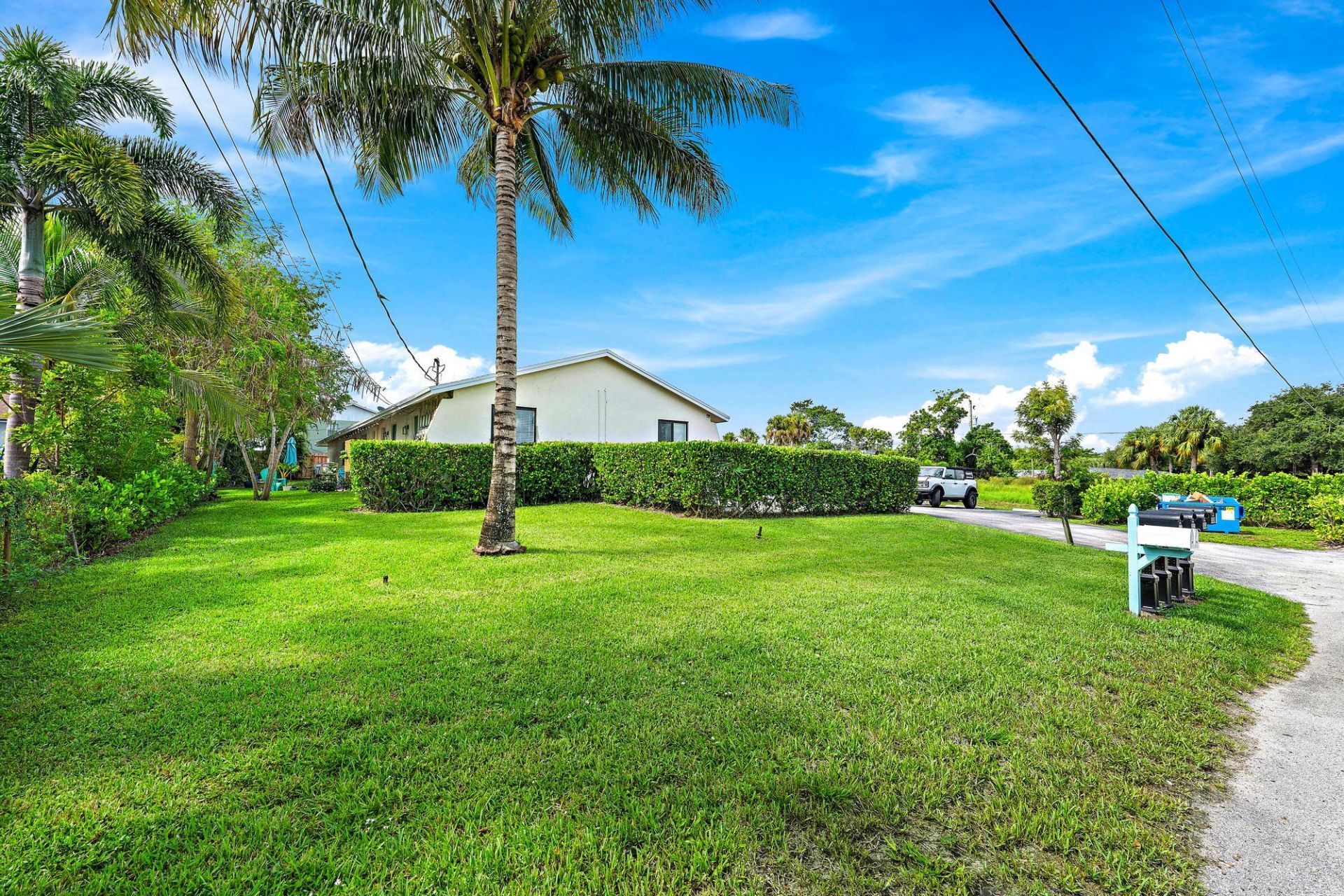 1924 Service Road, North Palm Beach, FL 33408 Photo