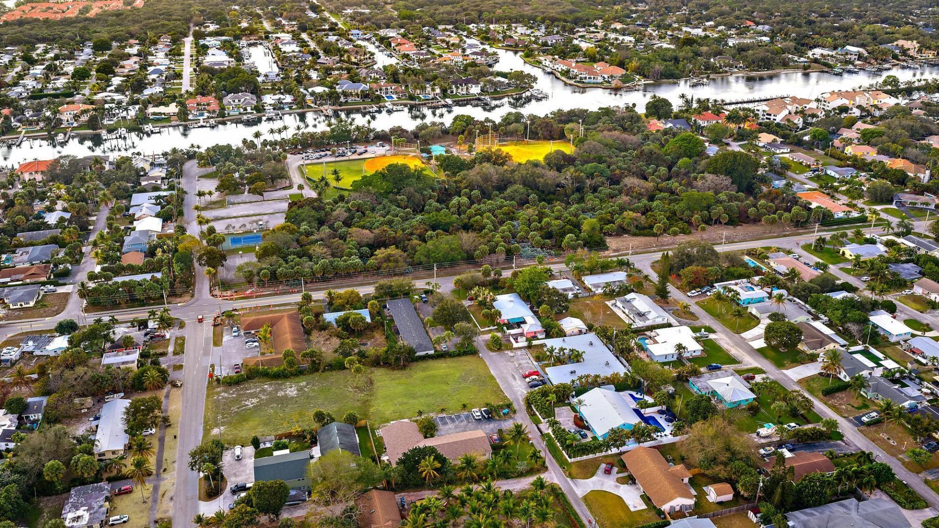 1924 Service Road, North Palm Beach, FL 33408 Photo