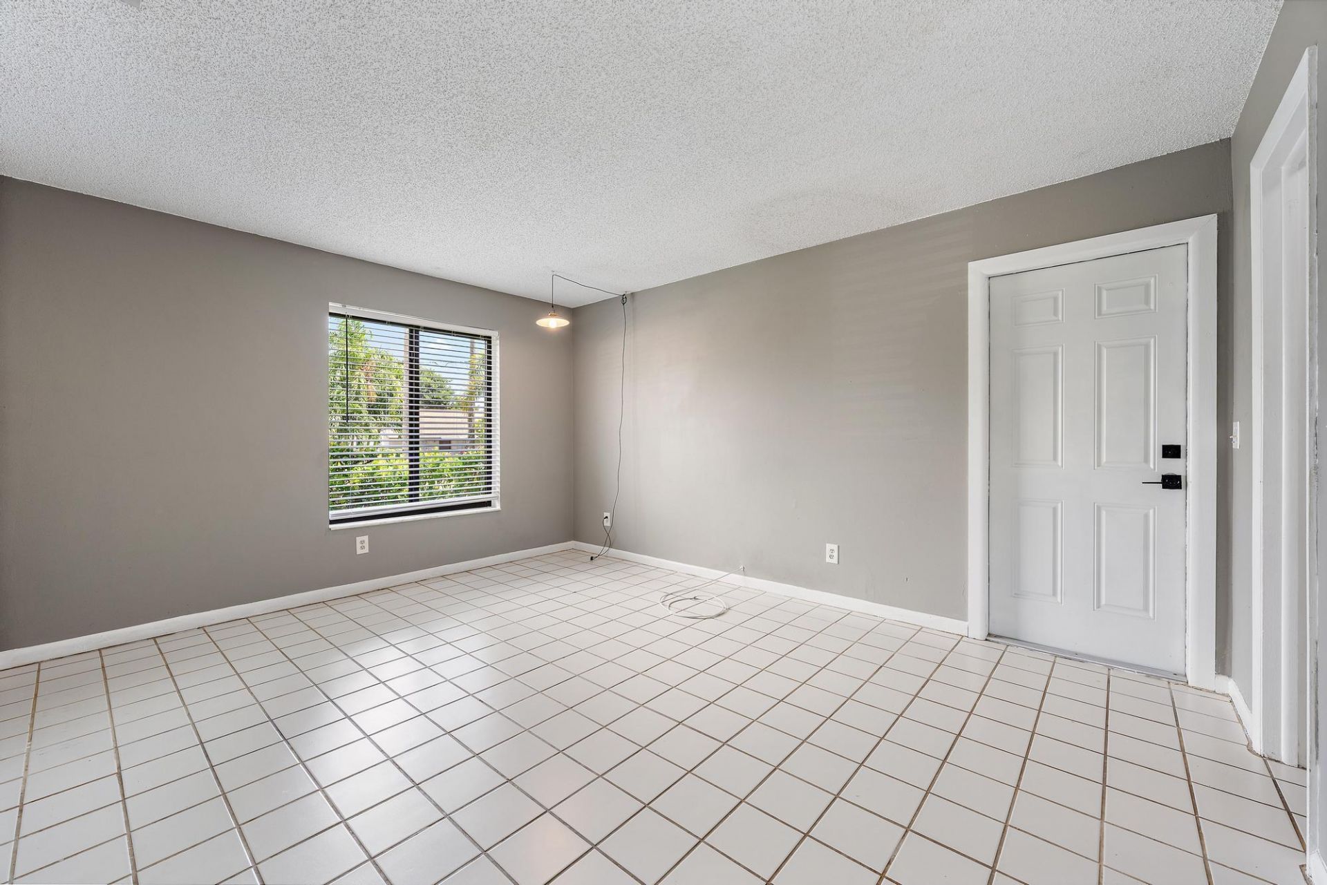 1924 Service Road, North Palm Beach, FL 33408 Photo