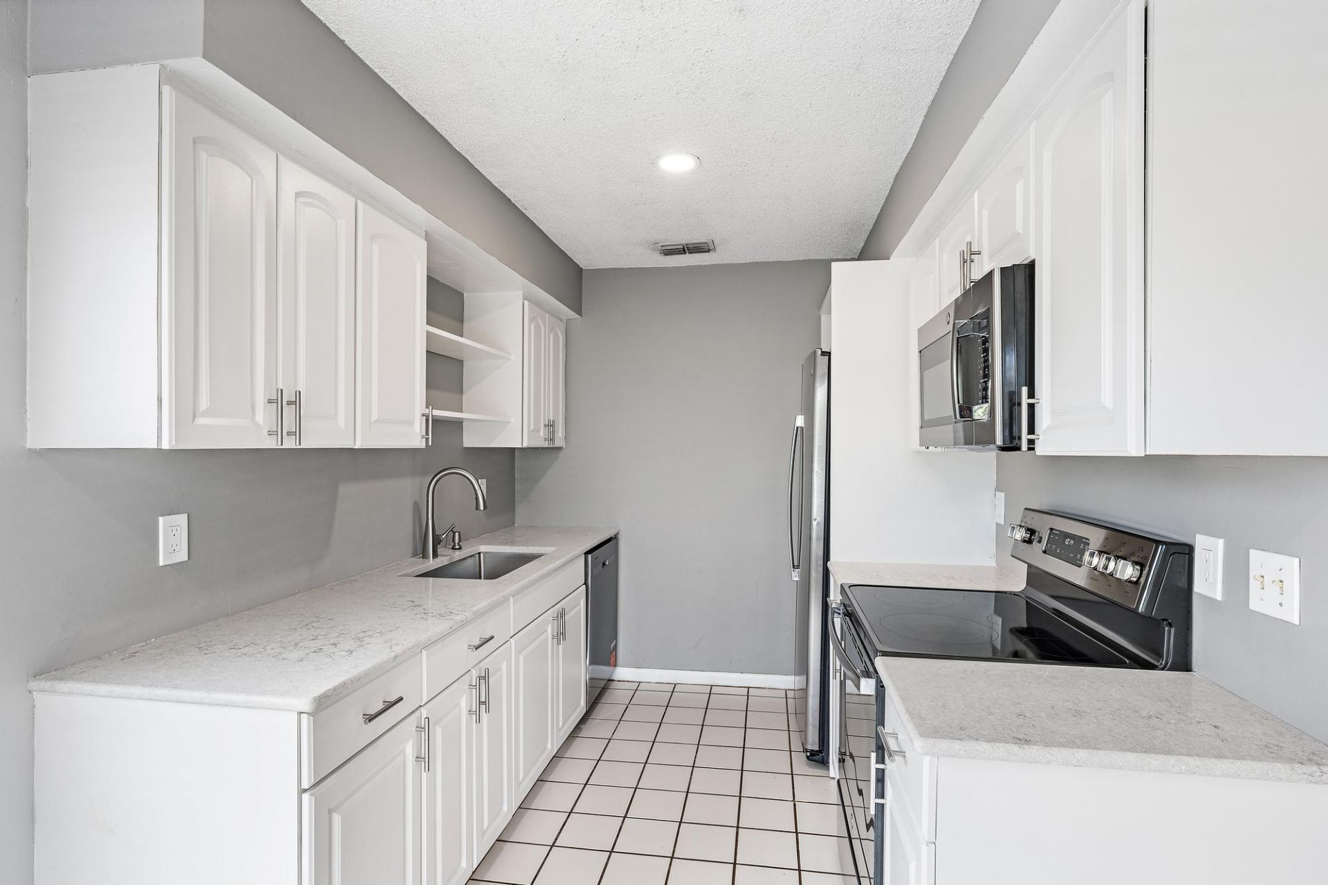 1924 Service Road, North Palm Beach, FL 33408 Photo