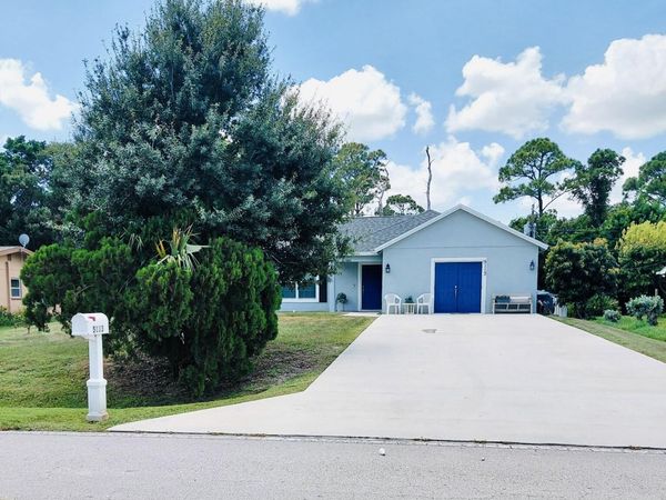 5113 SUNSET Boulevard, Fort Pierce, FL 34982