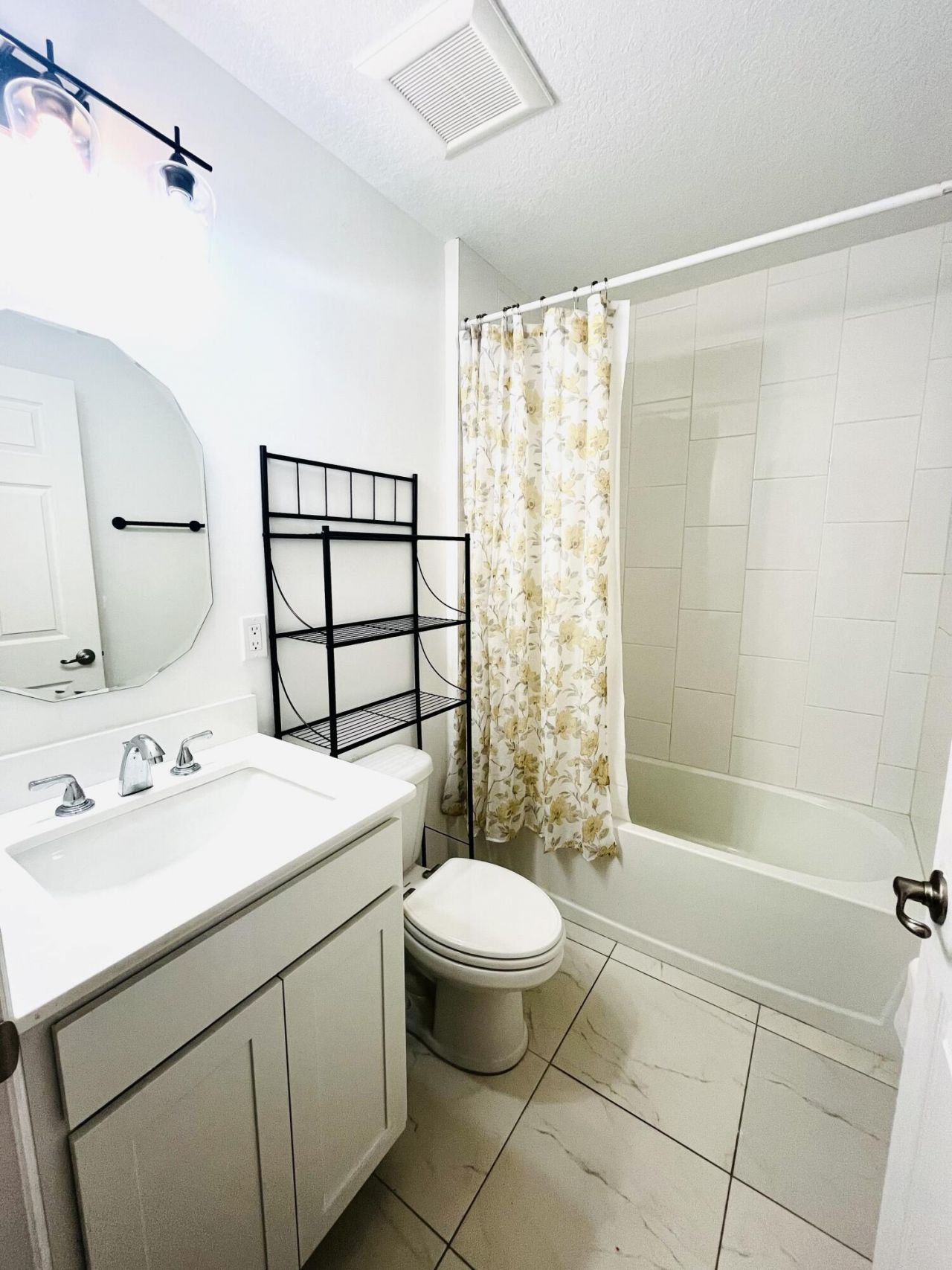 5113 Sunset Boulevard, Fort Pierce, FL 34982 Photo