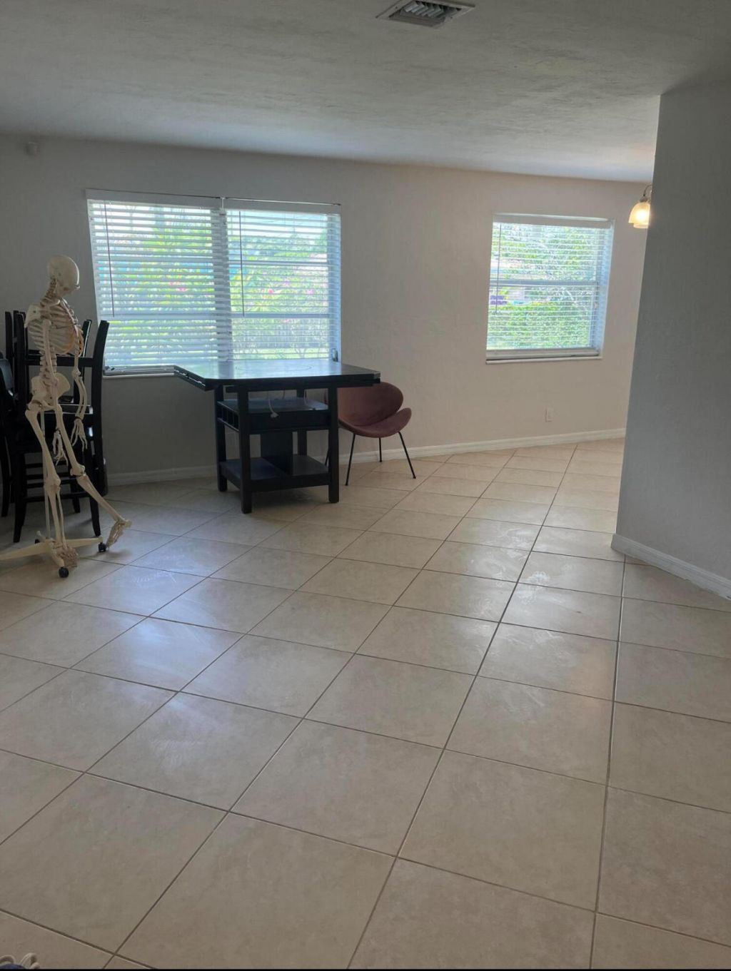1211 W 27th Street, Riviera Beach, FL 33404 Photo