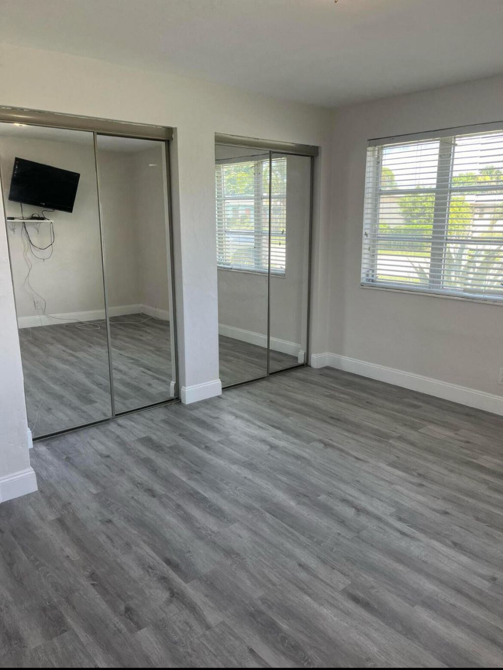 1211 W 27th Street, Riviera Beach, FL 33404 Photo