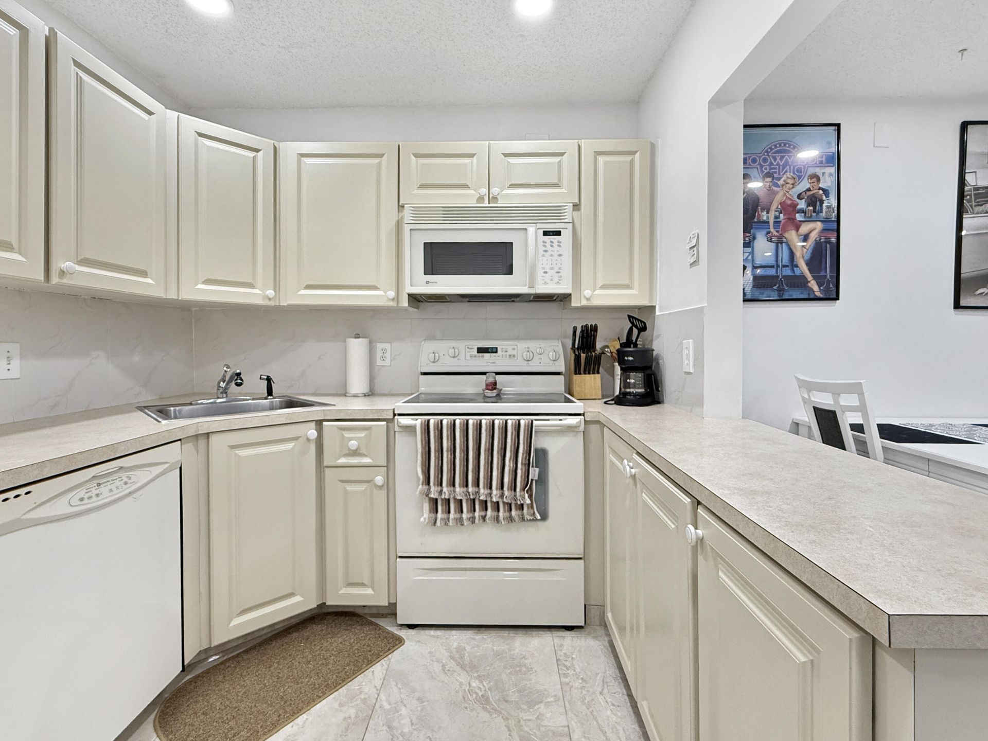 232 Pine High Occupancy Vehicle Circle, Unit C2, Greenacres, FL 33463 Photo