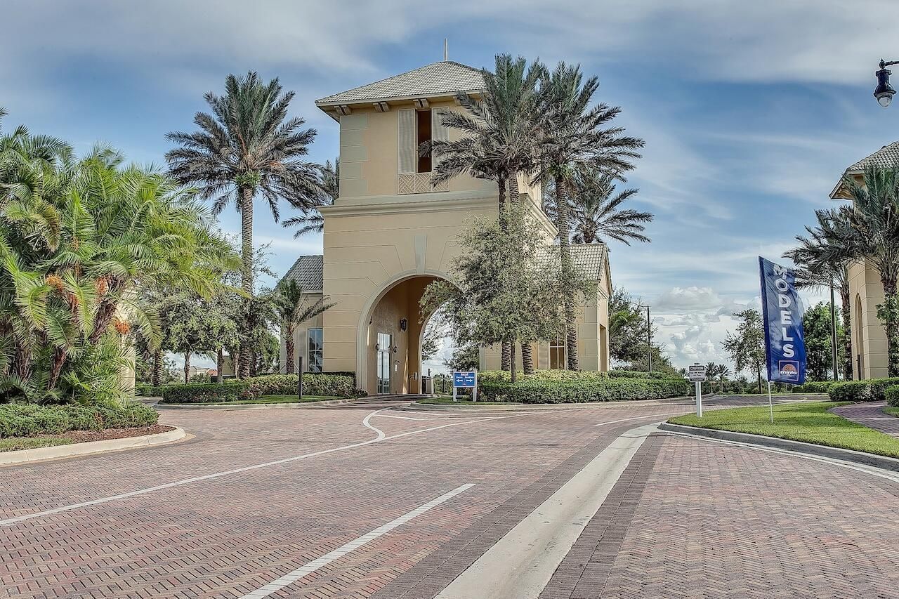 11251 SW Springtree Terrace, Port Saint Lucie, FL 34987 Photo