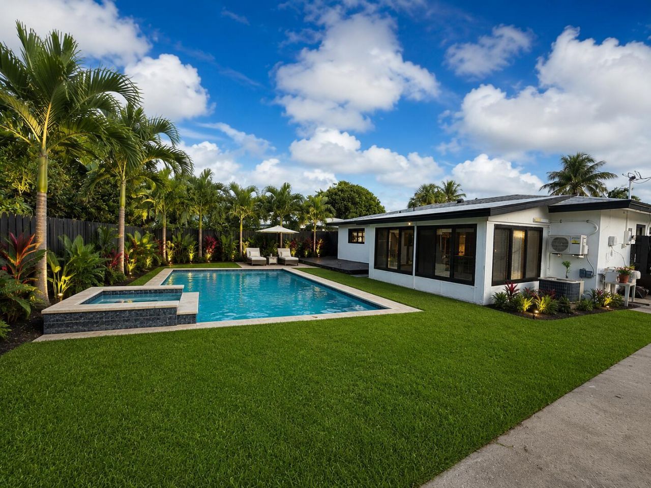 150 SE 5th Court, Pompano Beach, FL 33060 Photo