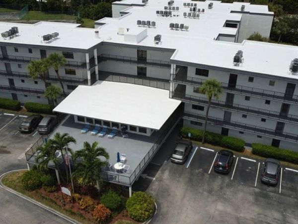9233 SW 8TH Street, Unit 218, Boca Raton, FL 33428