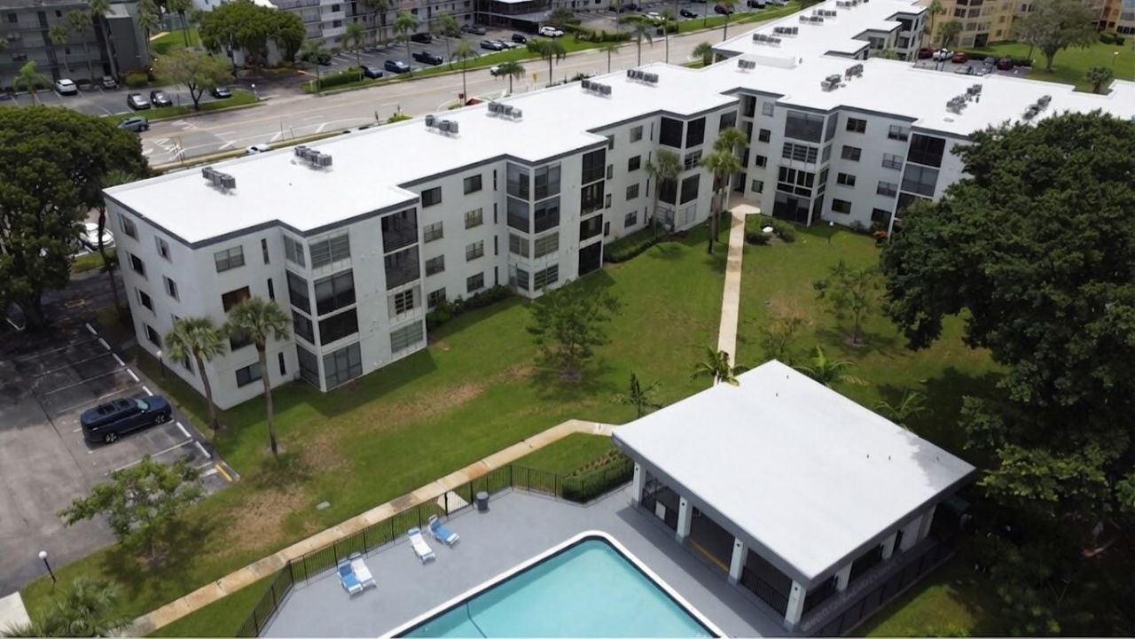 9233 SW 8th Street, Unit 218, Boca Raton, FL 33428 Photo
