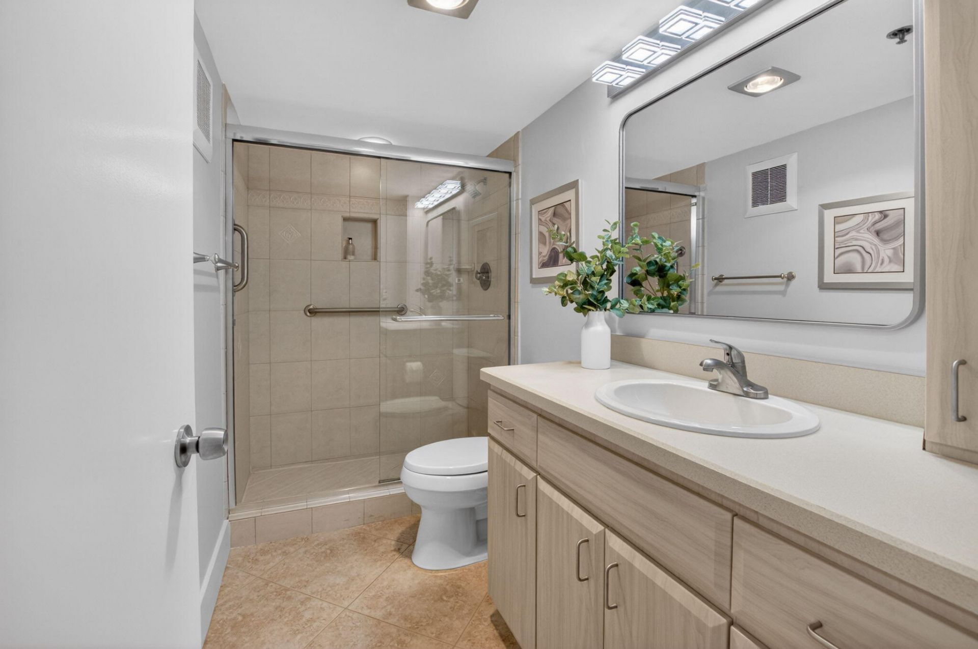 4748 S Ocean Boulevard, Unit 301, Highland Beach, FL 33487 Photo