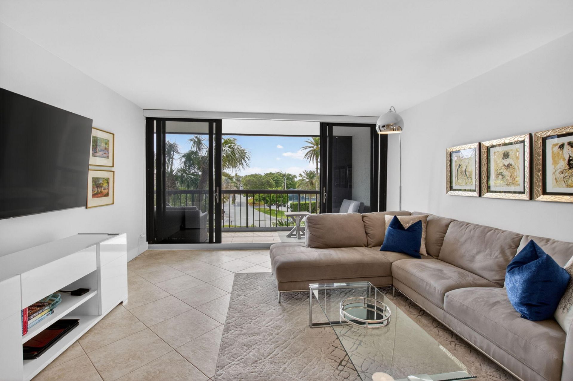 4748 S Ocean Boulevard, Unit 301, Highland Beach, FL 33487 Photo